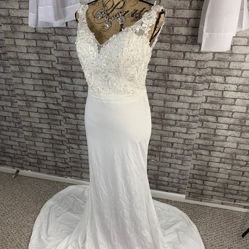 Wedding dress NEW